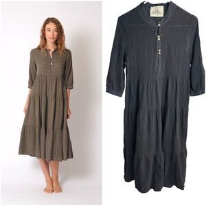 Elegant Black Midi Dress